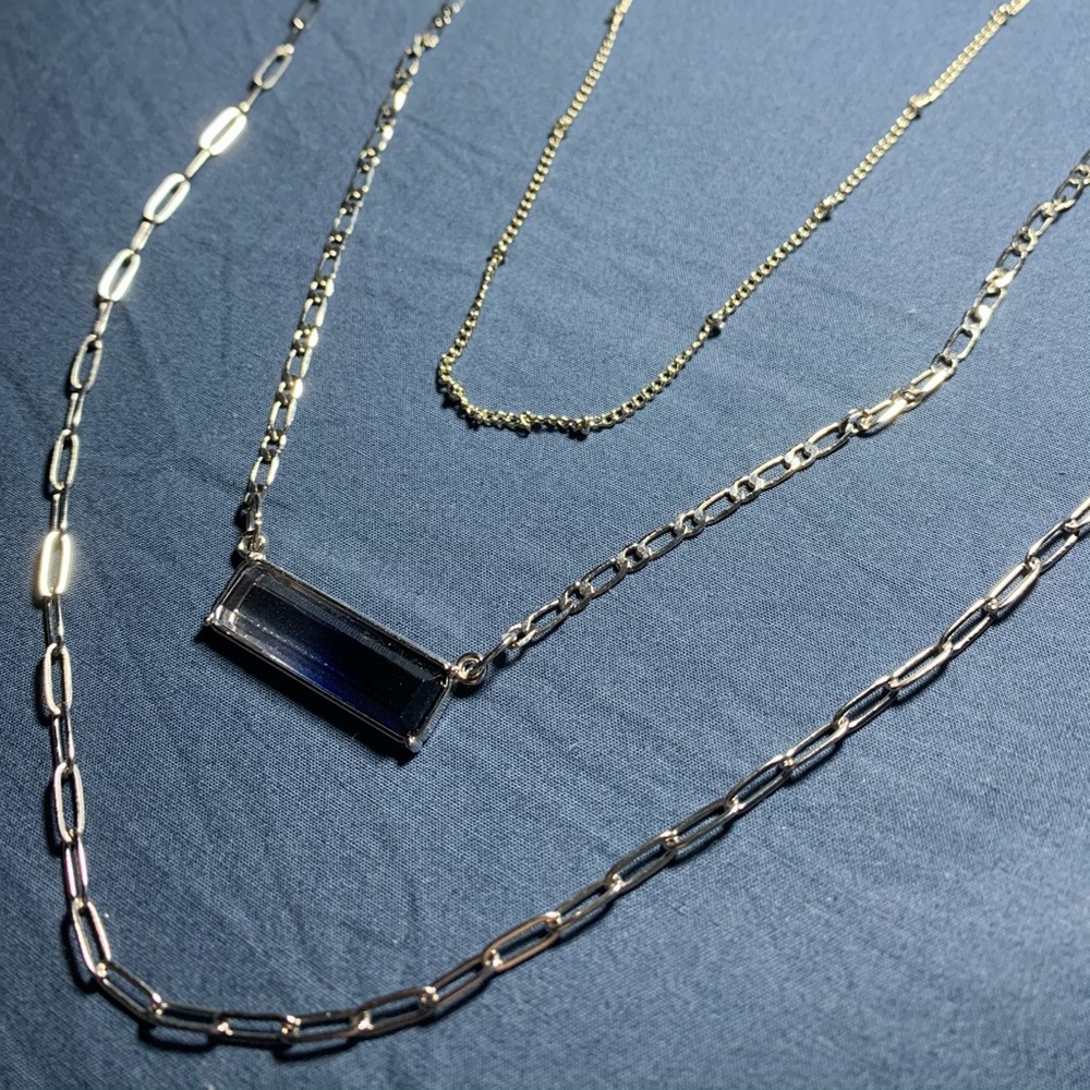 Esthetic One Piece Necklace - Picture 3 of 4